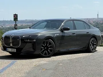 BMW i7, M70, xDrive, Pano, 360, DPH